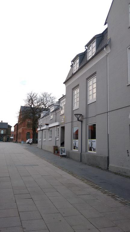 Herman Bang Bed&Breakfast Frederikshavn Exterior foto